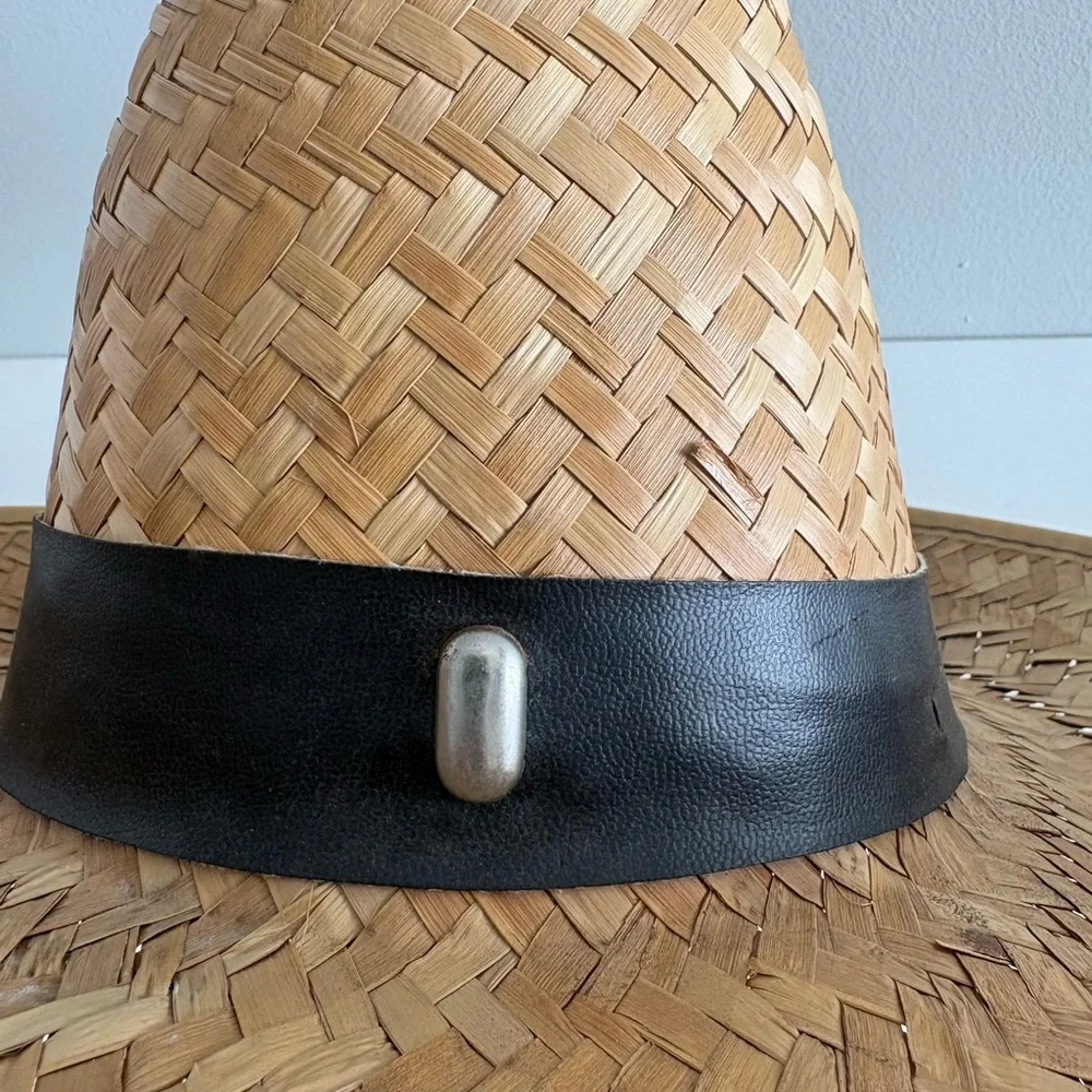 N/A classic woven